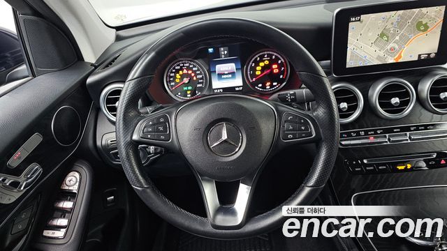 Mercedes-Benz GLC-Class GLC300 4MATIC