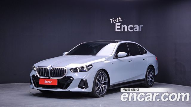 BMW 5-Series 523d xDrive M Sport