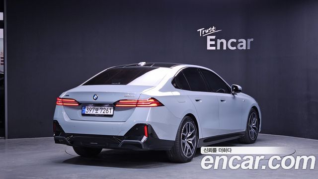 BMW 5-Series 523d xDrive M Sport