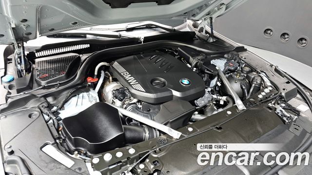 BMW 5-Series 523d xDrive M Sport