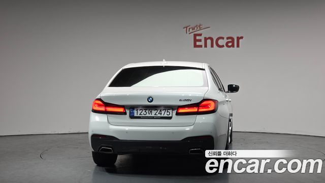 BMW 5-Series 520i M Sport