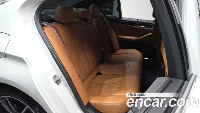 BMW 5-Series 520i M Sport