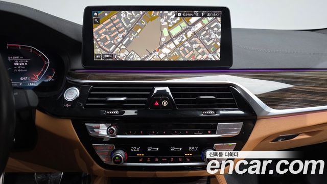 BMW 5-Series 520i M Sport