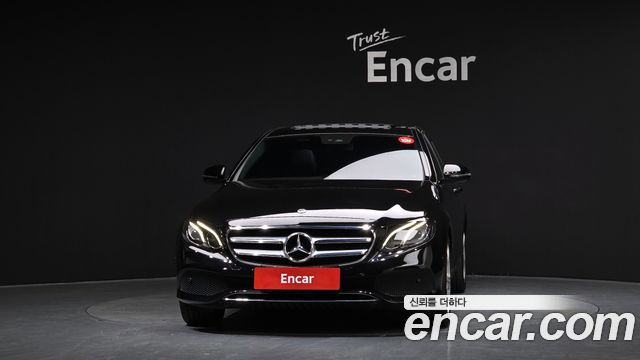 Mercedes-Benz E-Class E200 Avantgarde