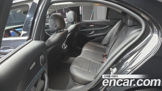 Mercedes-Benz E-Class E200 Avantgarde