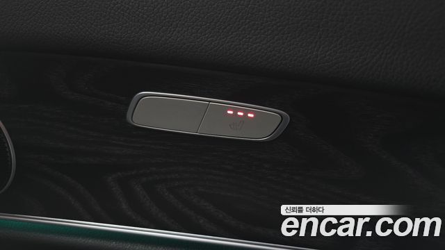 Mercedes-Benz E-Class E200 Avantgarde