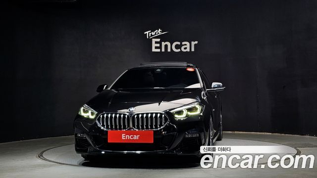 BMW 2-Series 220i M Sports