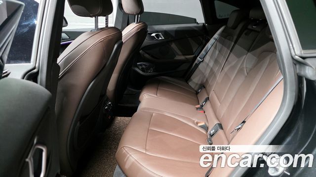 BMW 2-Series 220i M Sports