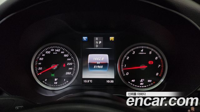 Mercedes-Benz C-Class C200