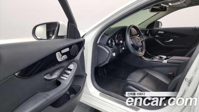 Mercedes-Benz C-Class C200
