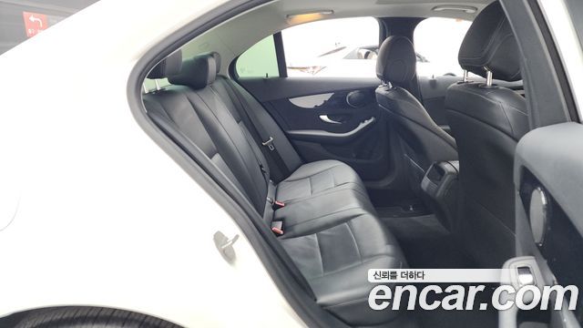 Mercedes-Benz C-Class C200