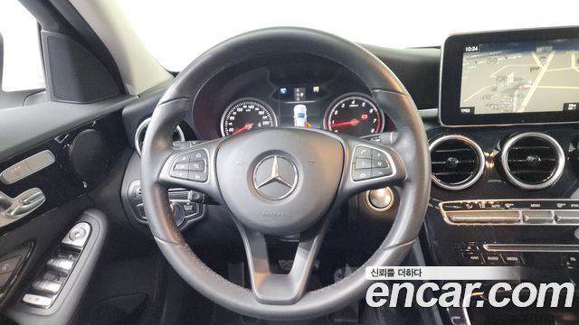 Mercedes-Benz C-Class C200
