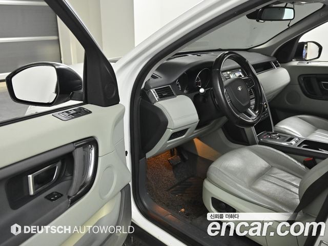 Land Rover Discovery Sport 2.0 TD4 SE