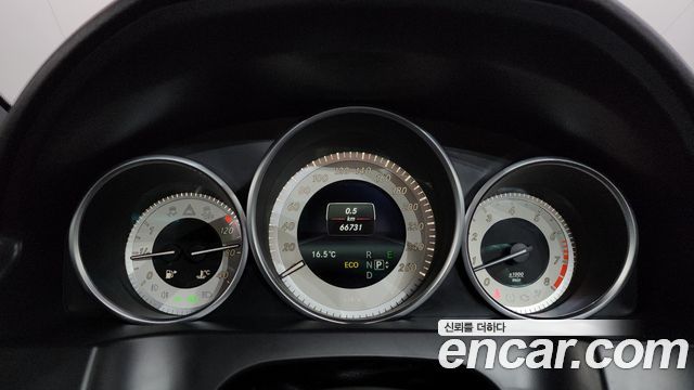 Mercedes-Benz E-Class E200 Cabriolet