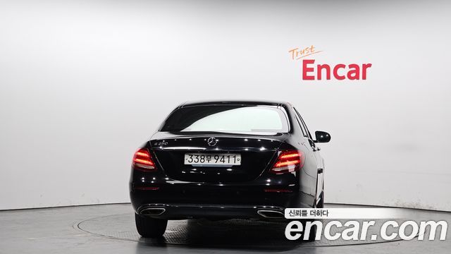 Mercedes-Benz E-Class E250 Avantgarde
