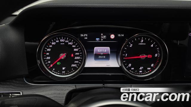 Mercedes-Benz E-Class E220d Avantgarde