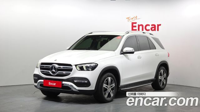 Mercedes-Benz GLE-Class GLE300d 4MATIC