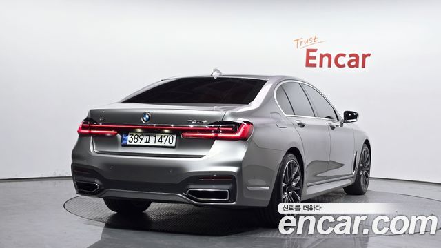 BMW 7-Series 730d xDrive M Sport