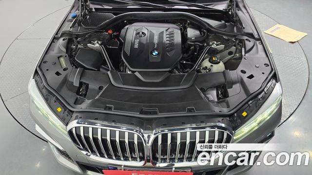 BMW 7-Series 730d xDrive M Sport