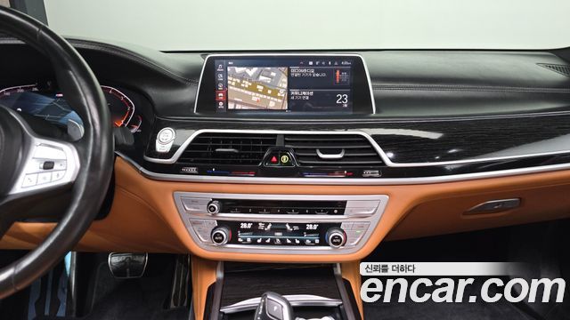 BMW 7-Series 730d xDrive M Sport