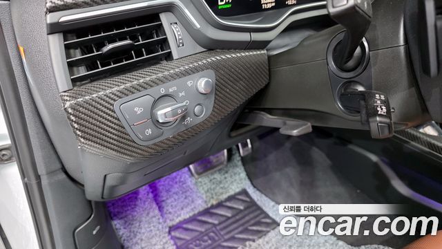 Audi A4 40 TFSI Premium