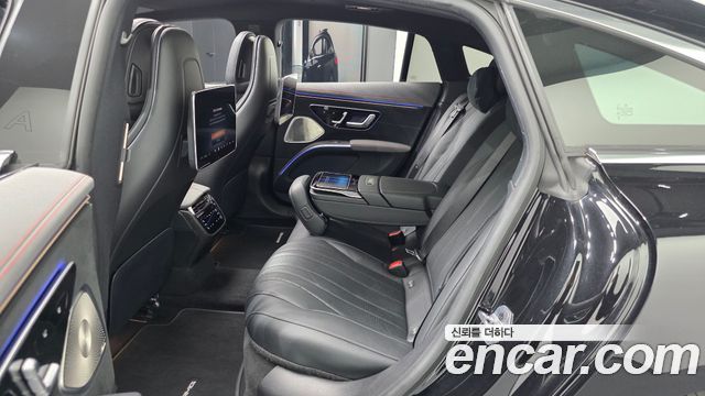 Mercedes-Benz EQS EQS450+