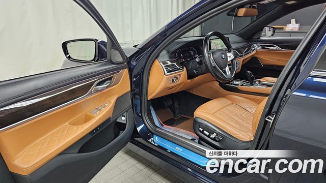 BMW 7-Series 740d xDrive Design Pure Excellence
