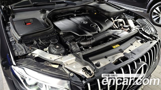 Mercedes-Benz GLC-Class GLC220 d 4MATIC Premium Coupe