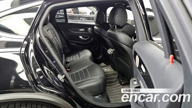 Mercedes-Benz GLC-Class GLC220 d 4MATIC Premium Coupe