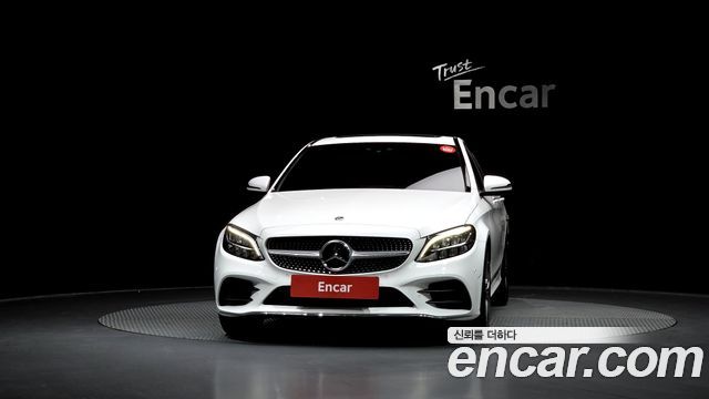Mercedes-Benz C-Class C200 AMG Line