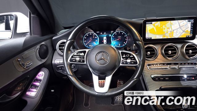 Mercedes-Benz C-Class C200 AMG Line