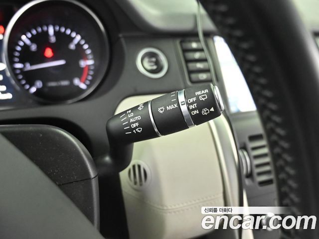 Land Rover Discovery Sport 2.0 TD4 SE