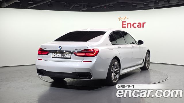 BMW 7-Series 740d xDrive M Sport