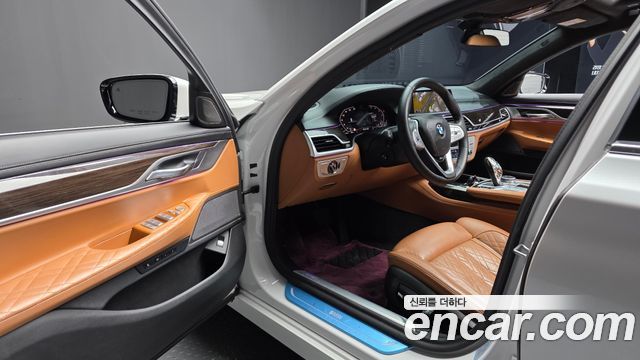 BMW 7-Series 730d xDrive Design Pure Excellence