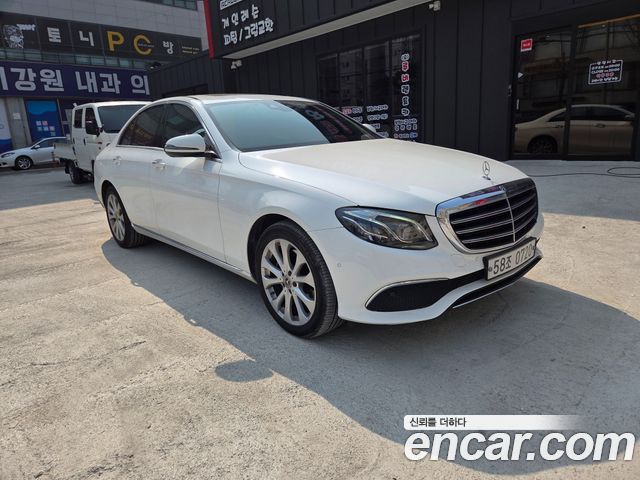 Mercedes-Benz E-Class E220d Exclusive