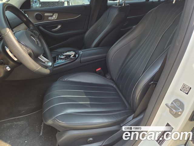 Mercedes-Benz E-Class E220d Exclusive