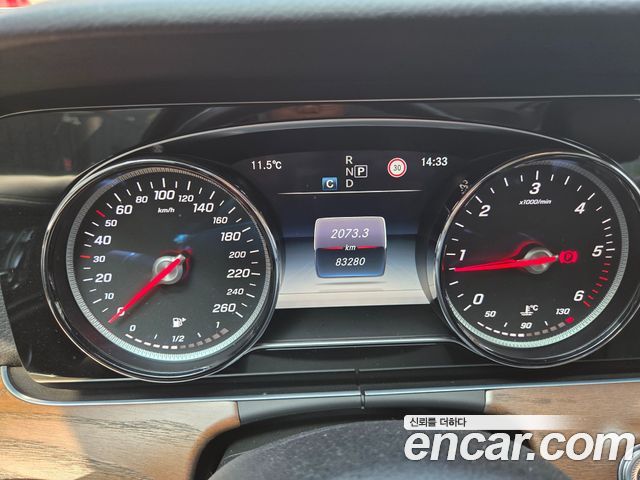 Mercedes-Benz E-Class E220d Exclusive