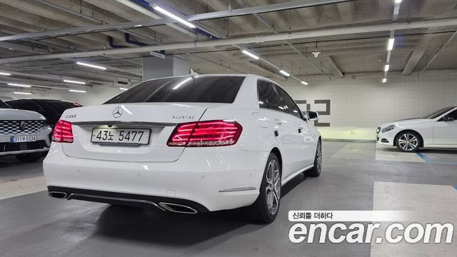 Mercedes-Benz E-Class E250 BlueTec 4MATIC AV
