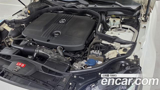 Mercedes-Benz E-Class E250 BlueTec 4MATIC AV