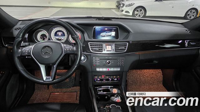 Mercedes-Benz E-Class E250 BlueTec 4MATIC AV