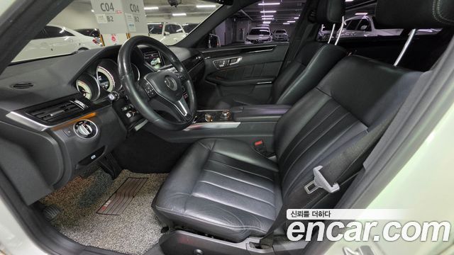 Mercedes-Benz E-Class E250 BlueTec 4MATIC AV