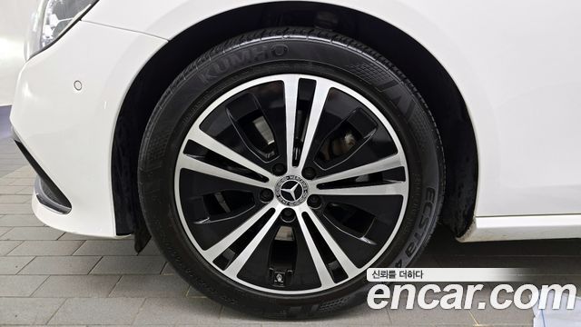 Mercedes-Benz E-Class E250 Avantgarde