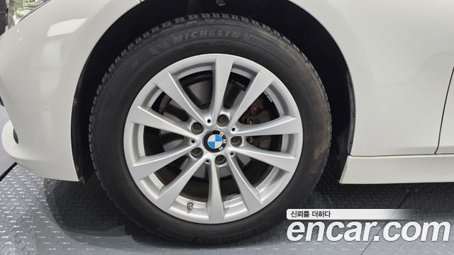 BMW 3-Series 320d