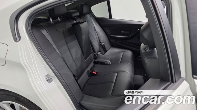 BMW 3-Series 320d