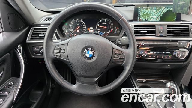 BMW 3-Series 320d