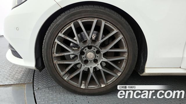 Mercedes-Benz E-Class E220 Bluetec Avantgarde Sport