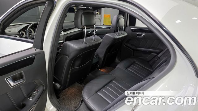 Mercedes-Benz E-Class E220 Bluetec Avantgarde Sport