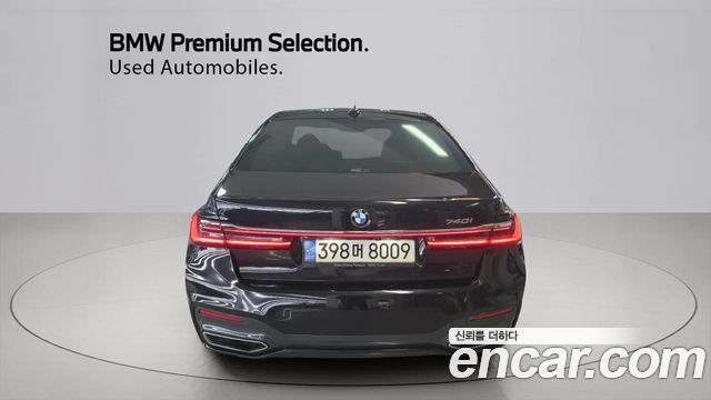BMW 7-Series 740i M Sport