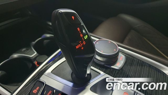 BMW 7-Series 740i M Sport