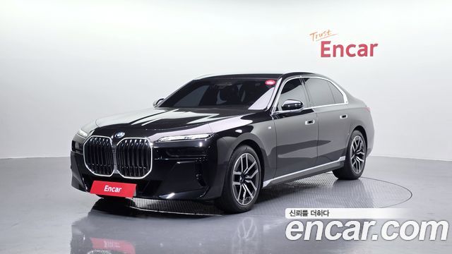 BMW 7-Series 740i sDrive M Sport